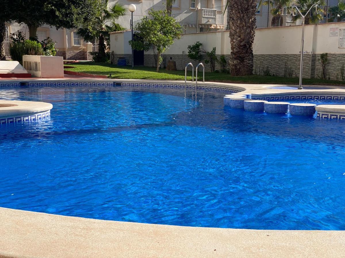 Homely Apartments Loft Torrevieja Exterior foto