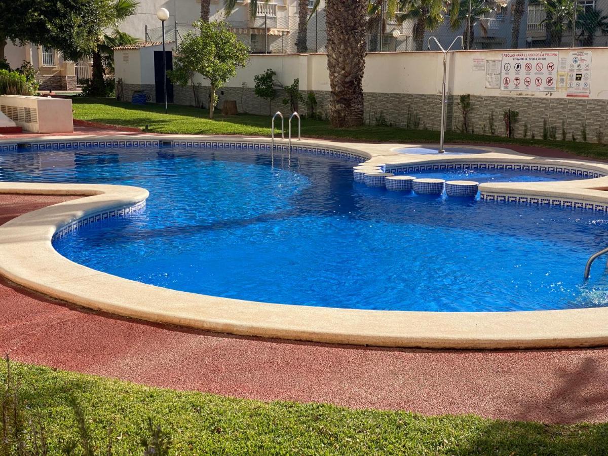 Homely Apartments Loft Torrevieja Exterior foto
